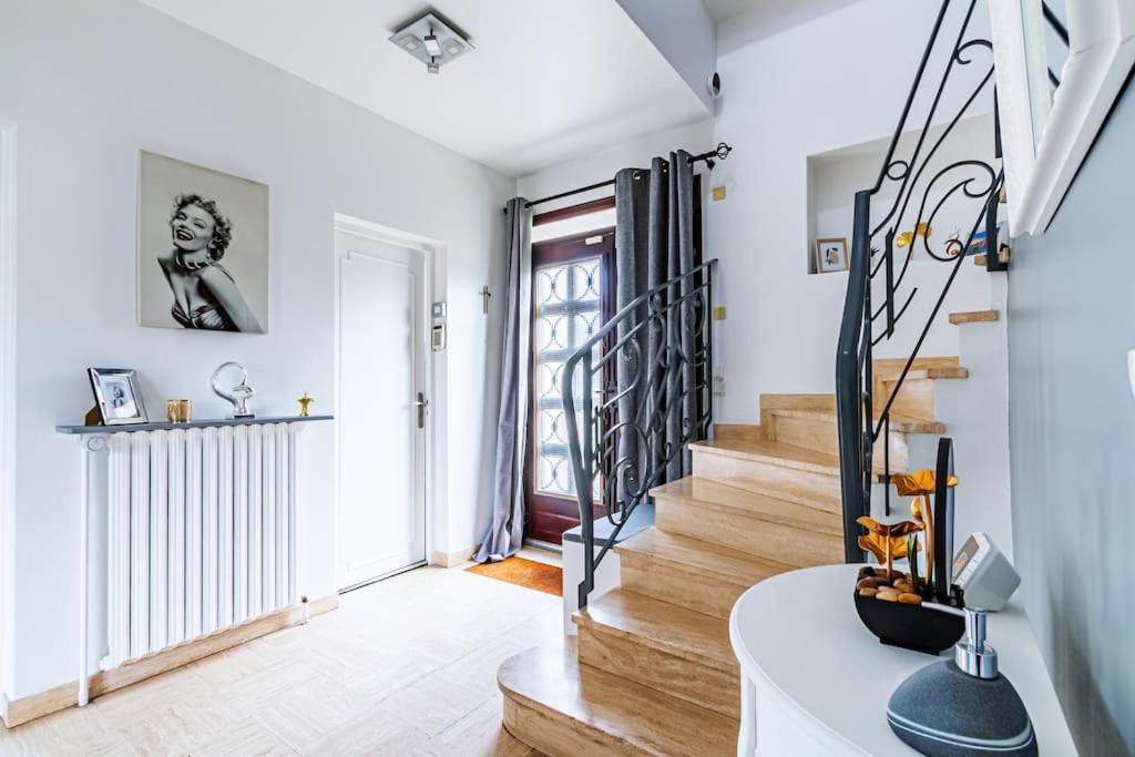 Charmante Maison Au Calme Yerres Kültér fotó